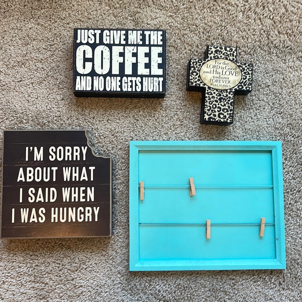 Decorative Sign Lot